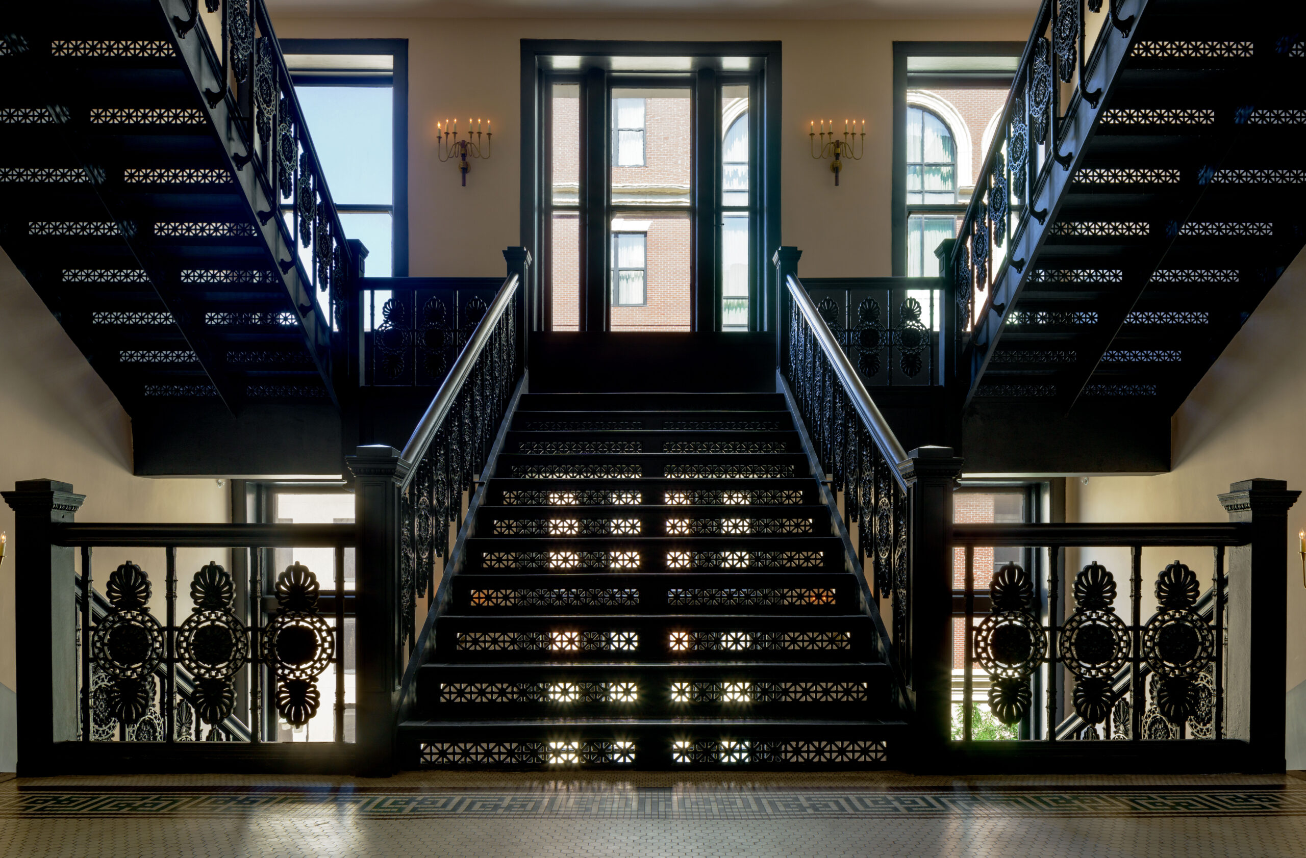 Maison-Metier-Stairwell - Maison Métier